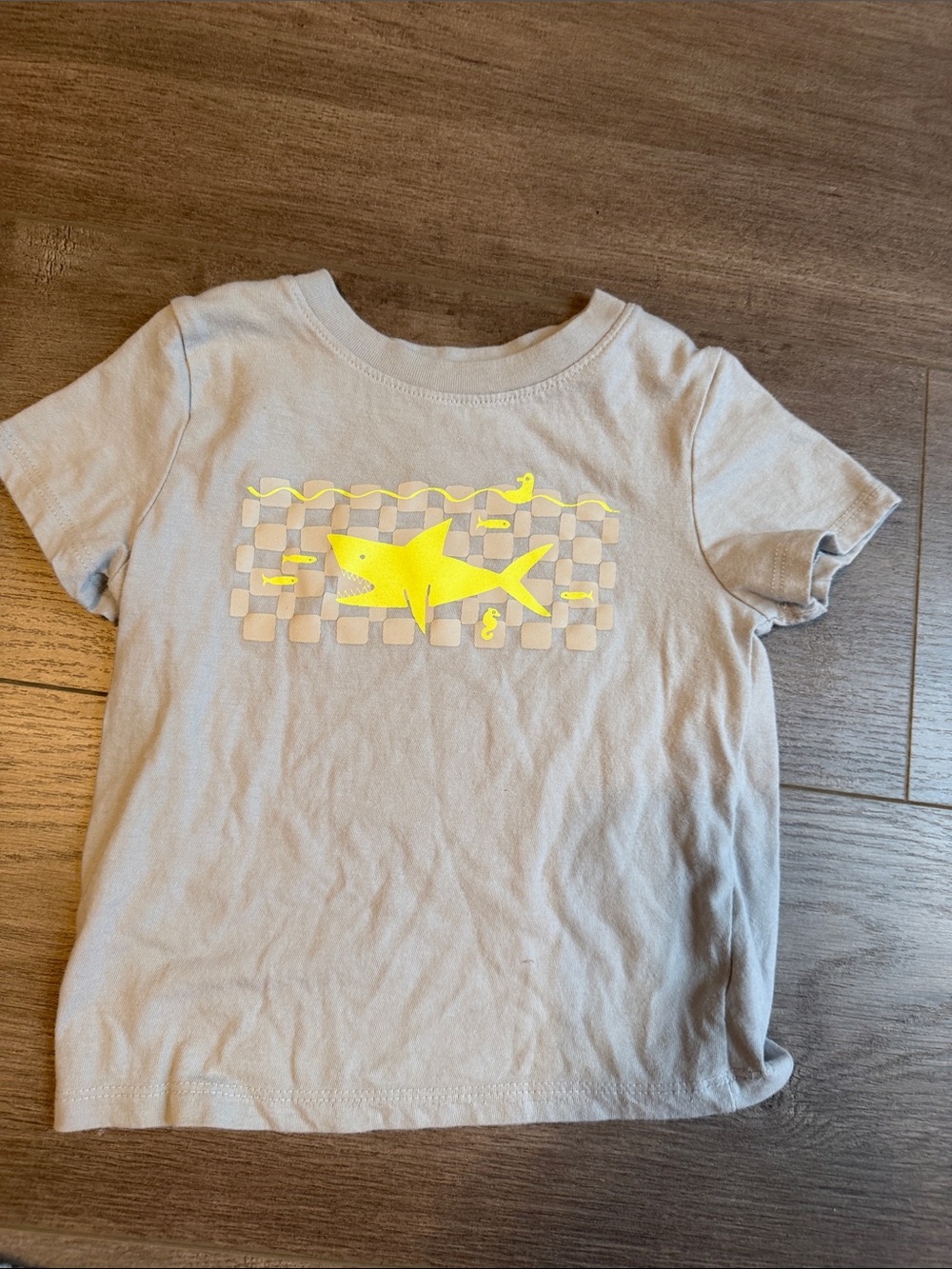Cat & Jack Light Gray Tee with Bright Yellow Shark Graphic